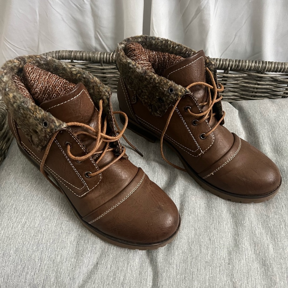 Brown ankle boots